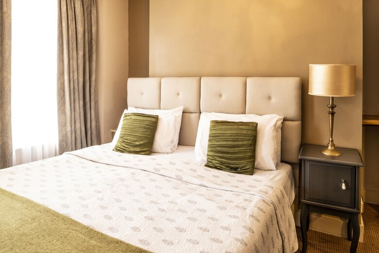 Fielding Hotel