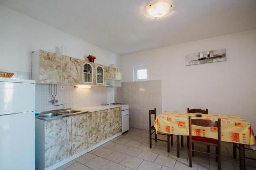 Apartment Marina 5968c