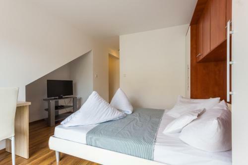 Hostal Apartments And Rooms Michaela