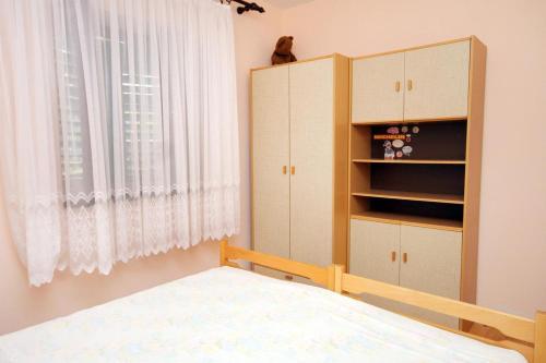 Apartments With A Parking Space Postira (brac) - 5659