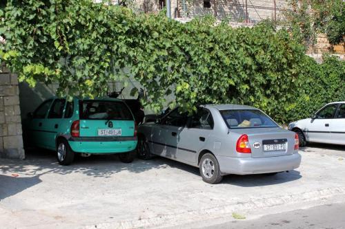 Apartments With A Parking Space Postira (brac) - 5659