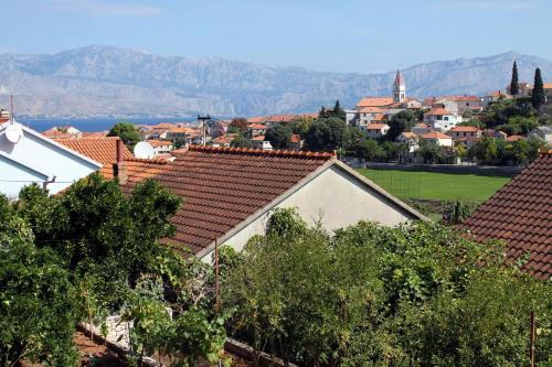 Apartments With A Parking Space Postira (brac) - 5659