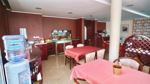 Hotel Bavaria - First Library Hotel