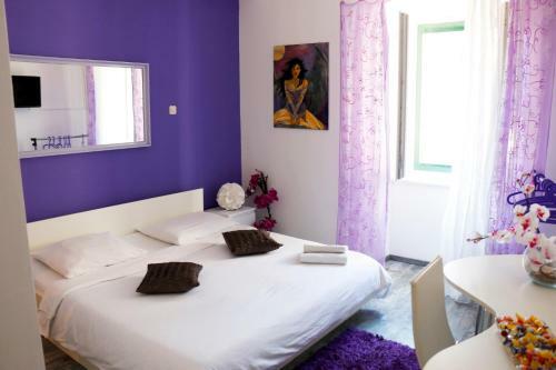 Hostal Rooms And Apartment Stambuk