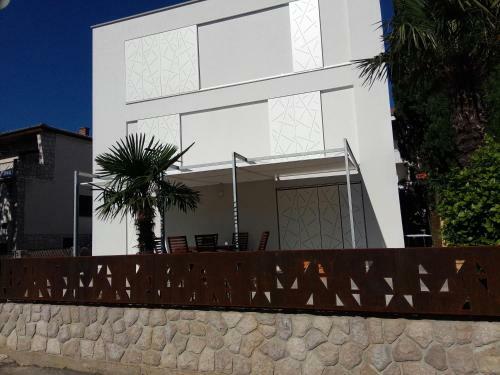 Drance 16 Apartments