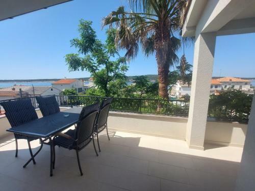 Apartments Amfora