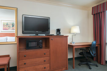 Holiday Inn Express Hotel & Suites Burlington
