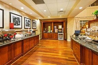 Hotel Hampton Inn Suites Clinton I26