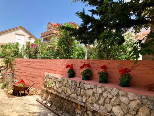 Green Garden Apartments Novalja