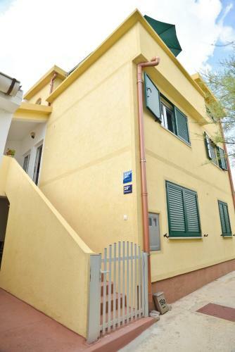 Apartment Yellow House