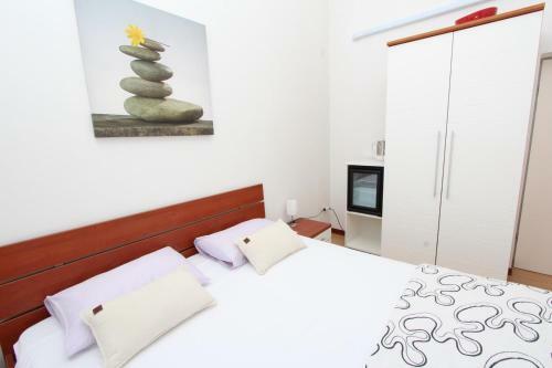 Hostal Rooms Luana