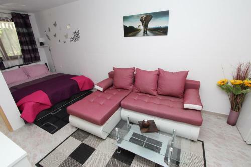 Hostal Guest House Noella Mia