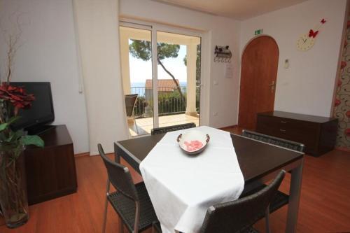 Apartments By The Sea Rovinj - 3373