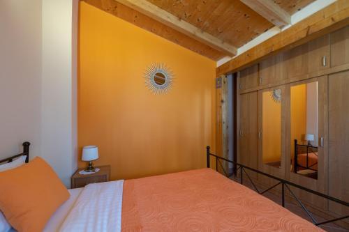Apartment Orange 29