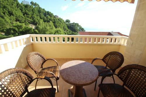 Apartments Villa Astra & Pinija