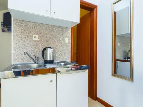 Apartment Podstrana 56