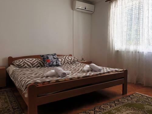 Hostal Apartments And Rooms Mirjana
