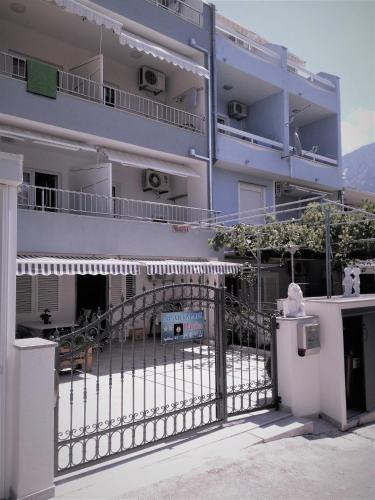 Baska Voda Apartment 1