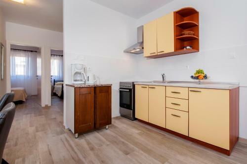 Apartments R