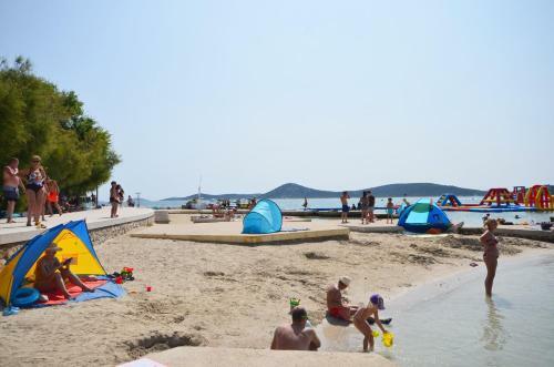 Hostal Apartments And Rooms Josipa