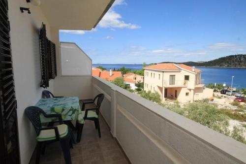 Apartment Razanj 8361b