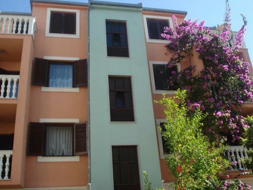 Apartments Bongavila