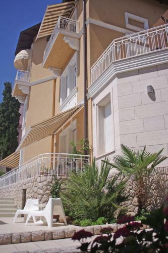 Hostal Guest House Villa Dagmar