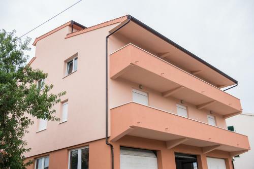 Apartments Villa Monique