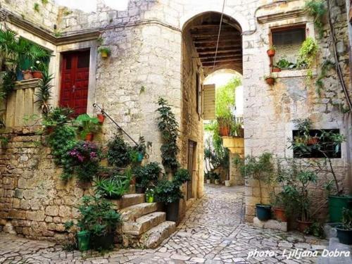 Apartments Slavica Trogir