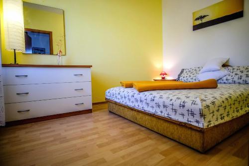 Studio Apartments Shanti