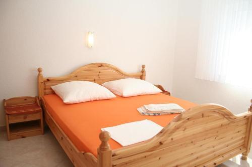 Hostal Apartments With A Parking Space Vodice - 2995