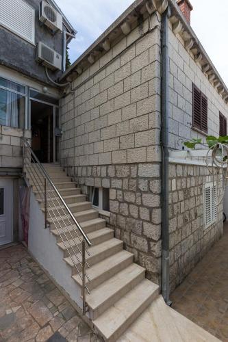 Hostal Kusalo Guesthouse