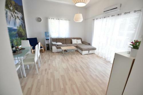 Apartments Kosalec