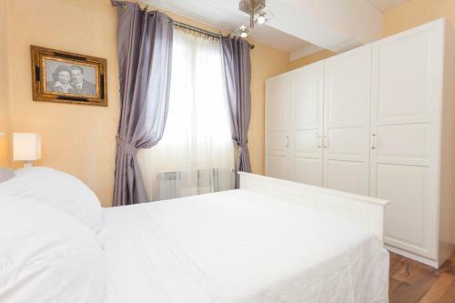 Deluxe Apartment Mareno