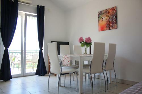Meri Apartment