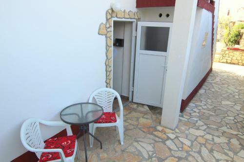 Apartments Lovre