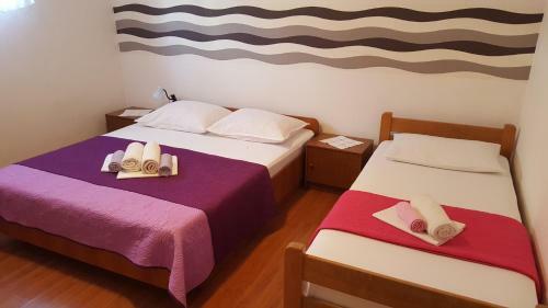 Apartments Lovre
