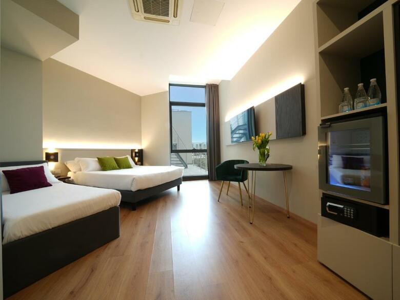 Hotel Abitalia Tower Plaza