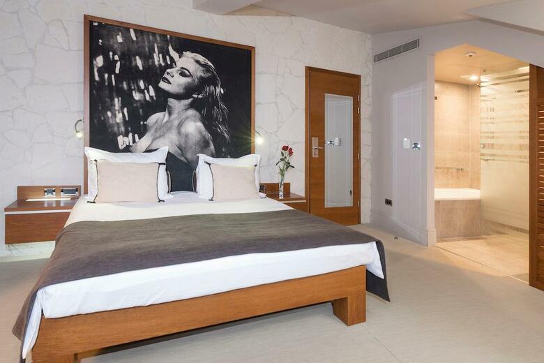 Riva Hvar Yacht Harbour Hotel