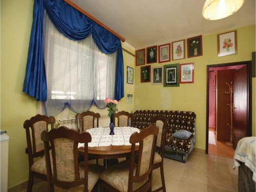 Apartment Velebic VI