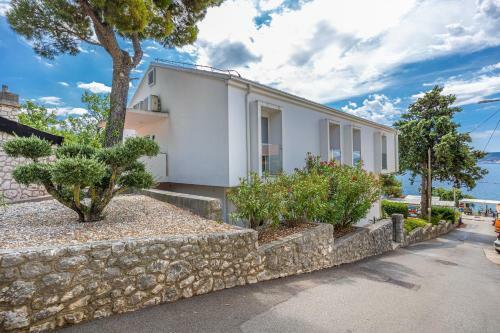 Bed & Breakfast Rocky Beach Rooms
