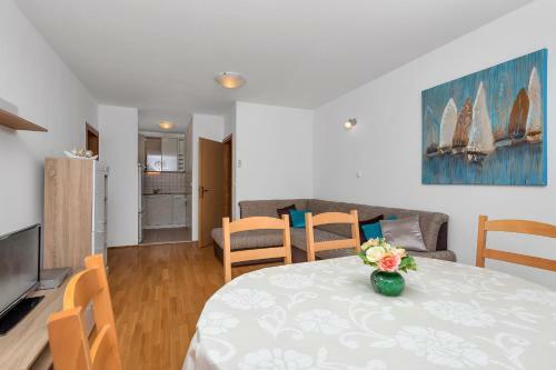 Apartment Pe?kera