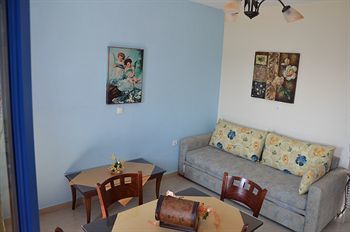 Alkioni Hotel
