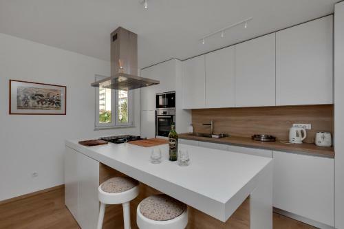 Apartment Letica