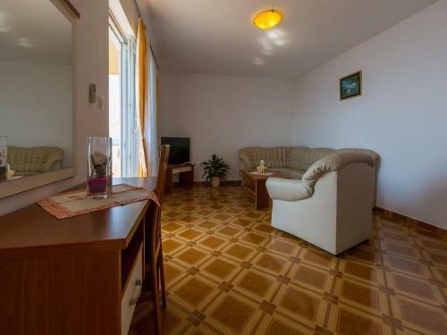 Apartment Adria