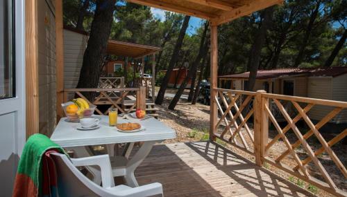 Mobile Homes Adriatic Camping - Ba?ko Polje
