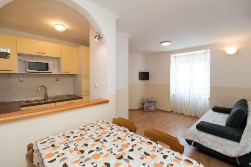 Apartment Carmen