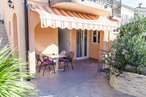 Apartment Carmen