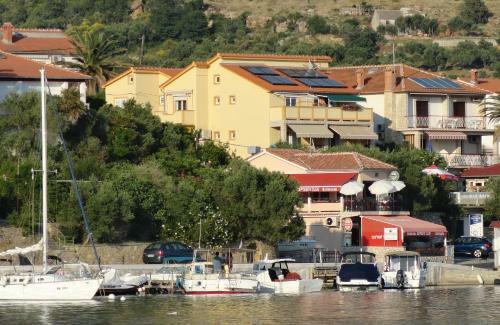 Hostal Captain's Club