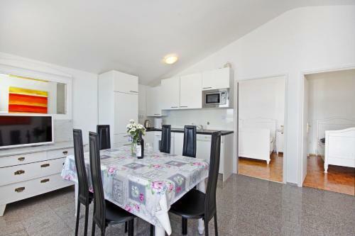 Apartment Esperanca 2